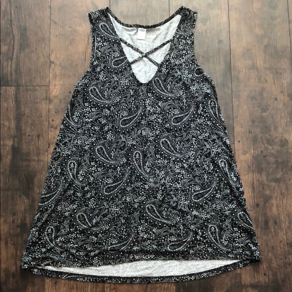 Old Navy pattern shirt